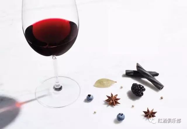 混酿红葡萄酒之优雅与平衡