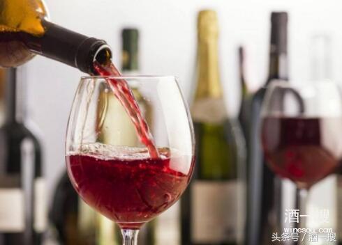 葡萄酒的分类,干红和甜白是什么意思？