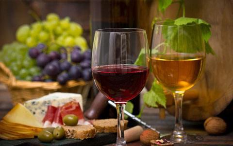更多人选进口葡萄酒,是崇洋媚外？进口VS国产,差别到底在哪？